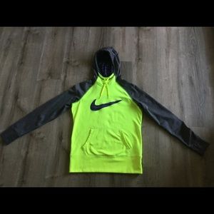 Nike Therma-Fit Pullover Hoodie